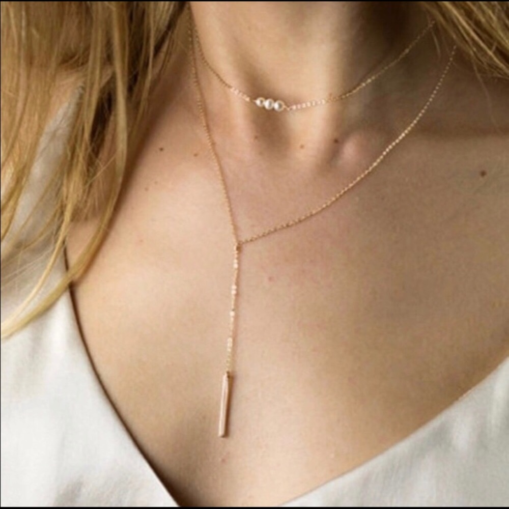 Layered Pearl Bar Necklace
